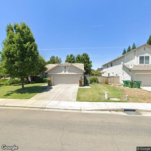 Foto principal - Three Bedroom Gridley Home Coming Soon