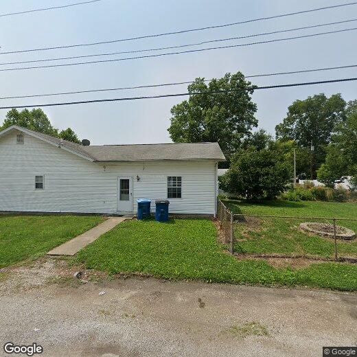 301 W Missouri St, Trenton, IL 62293 House Rental in Trenton, IL