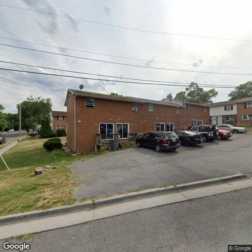 Primary Photo - 1809 Henry Ave