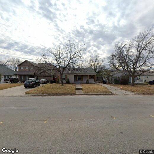 Primary Photo - 2521 Benbrook Blvd