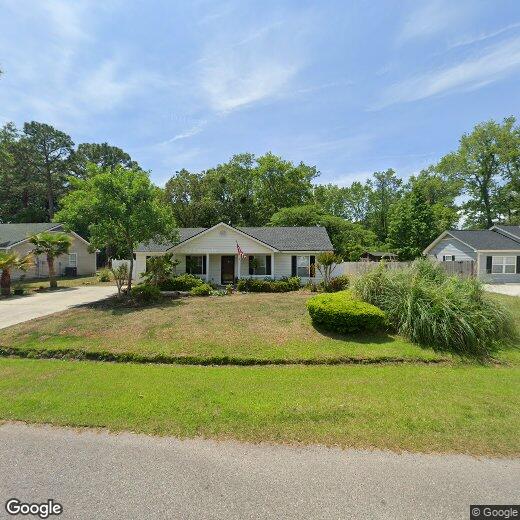 Primary Photo - 24 Southern Magnolia Dr