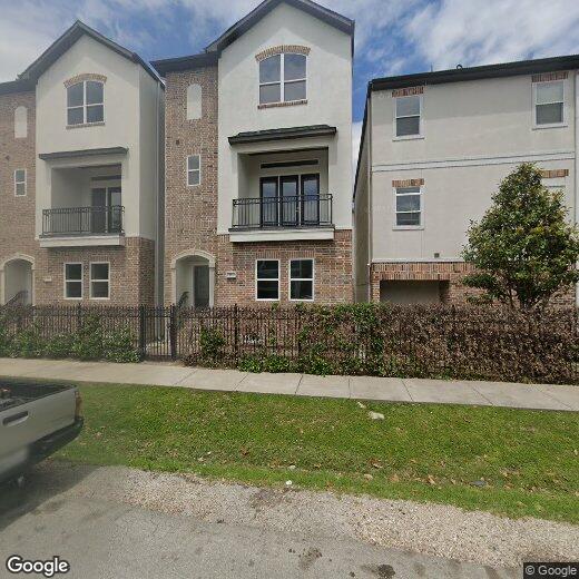 Primary Photo - 1013 E 28th St