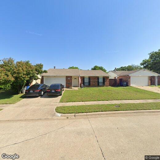 Foto principal - 627 Valley View Dr