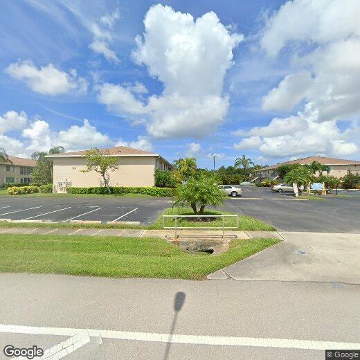 142 Palm Dr Naples, FL 34112 Alquileres en Naples, FL