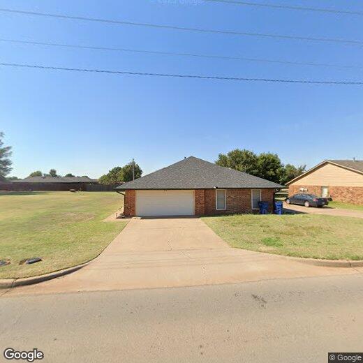 904 S 13th St, Kingfisher, OK 73750 Townhome Rentals in Kingfisher OK