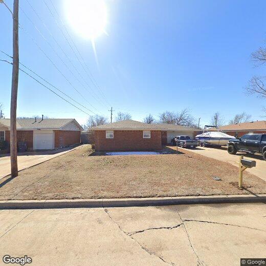 4215 SE Bedford Dr, Lawton, OK 73501 House for Rent in Lawton, OK