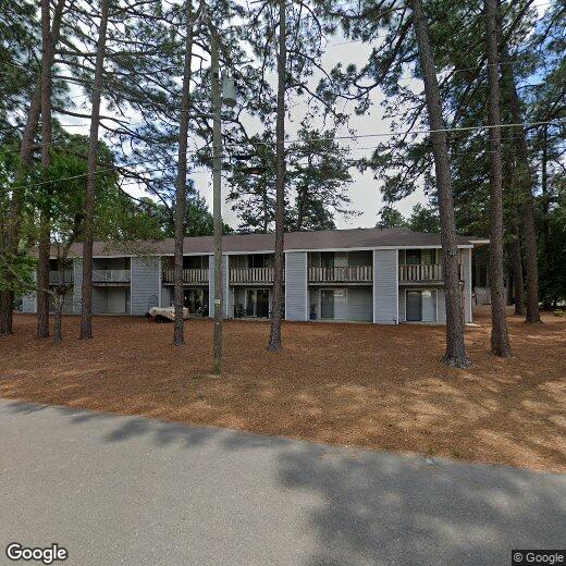 365 W Illinois Ave Unit 12, Southern Pines, NC 28387 Condo for Rent