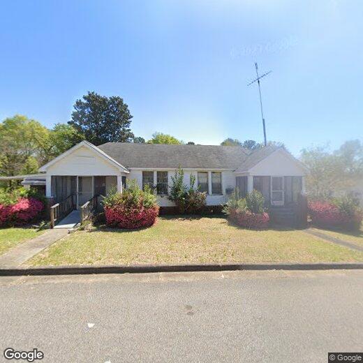 Primary Photo - 404 Powers Ave