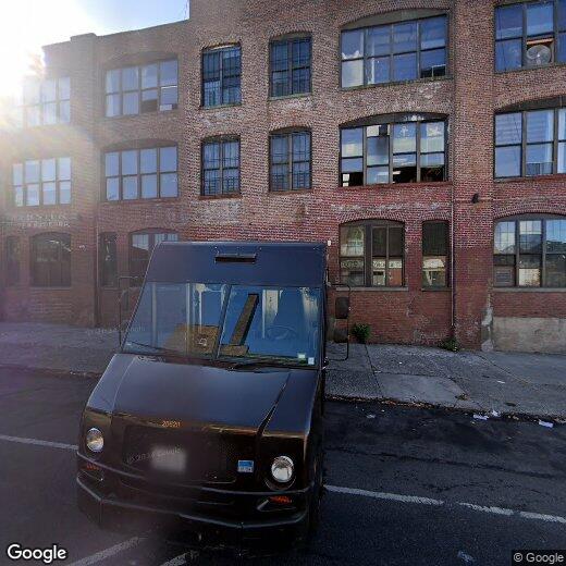 Primary Photo - 250 44th St