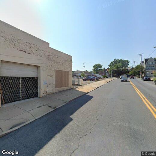 Primary Photo - 220 N Plum St