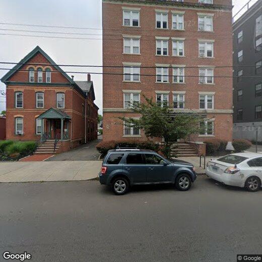 Primary Photo - 100 Howe St