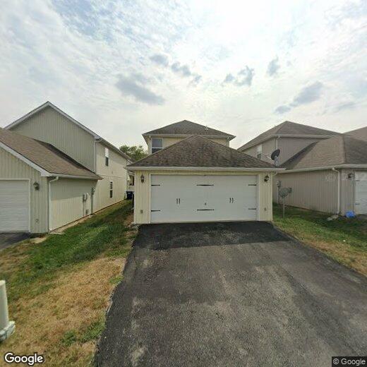 Foto principal - 318 NE Coldwater Creek Dr