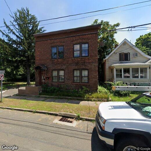 Foto principal - 27 Benton St