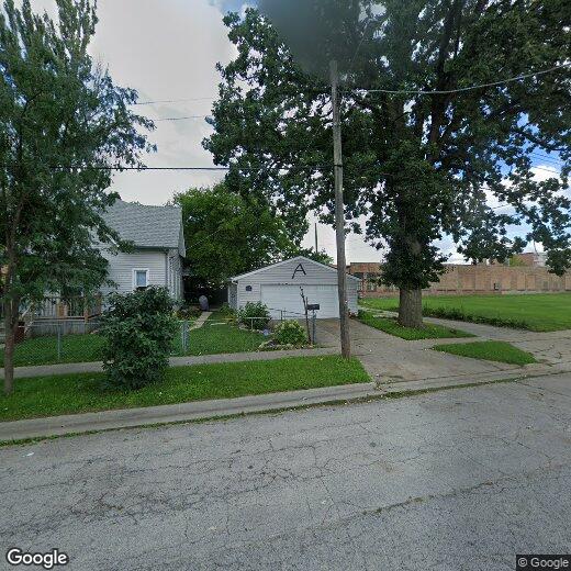 Primary Photo - 223 8th St