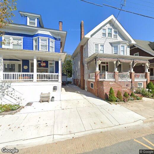 Primary Photo - 25 S Surrey Ave