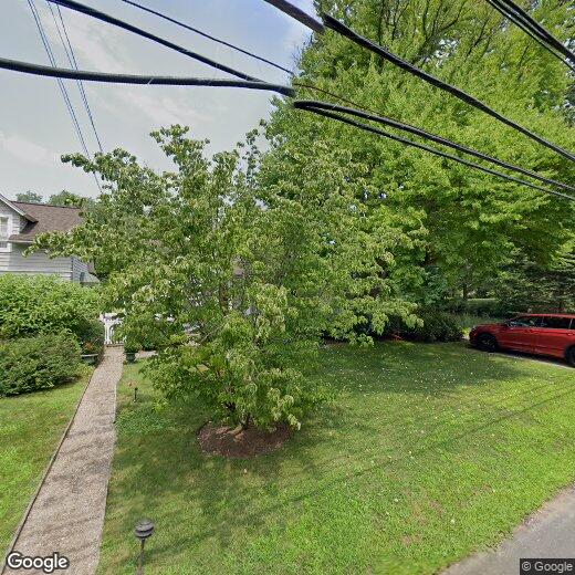 Primary Photo - 35 Old Farm Rd