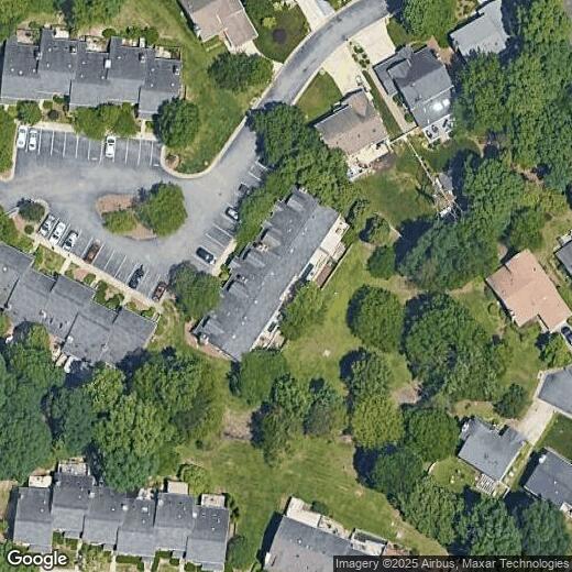 Foto principal - 18-B Park Village Ln