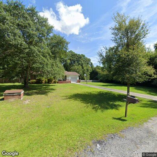 Primary Photo - 215 Country Rd