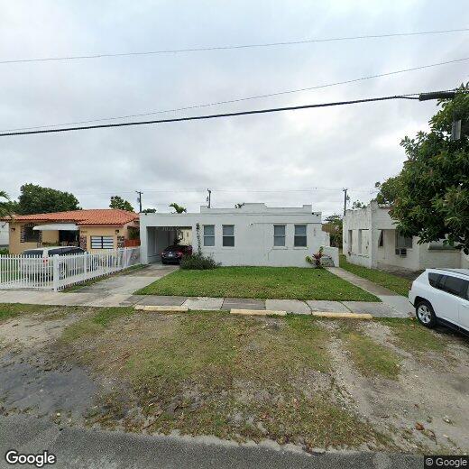 Primary Photo - 2820 SW 13th St