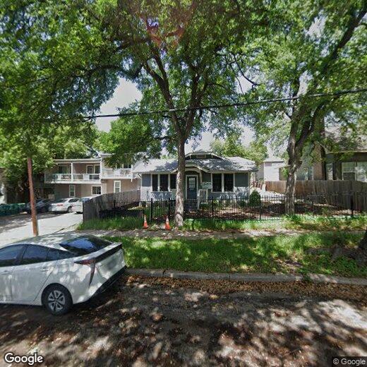 Foto principal - 1106 W 22nd St