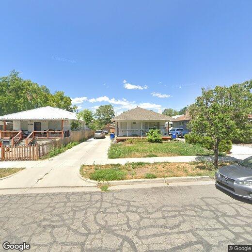 Primary Photo - 2318 S Green St