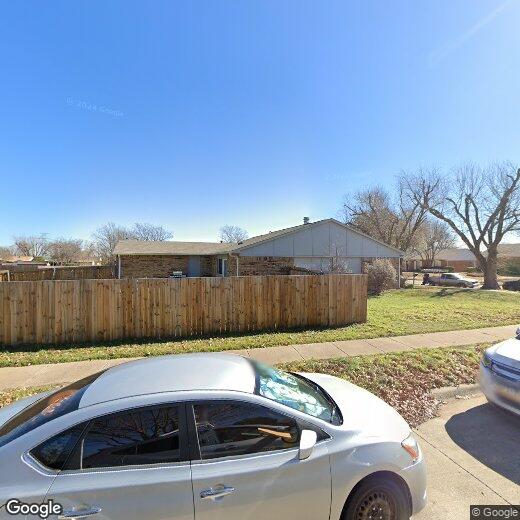 Primary Photo - 1005 Lockhart Dr