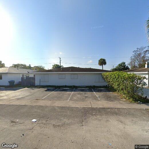 Primary Photo - 5800 NW 27th Ct