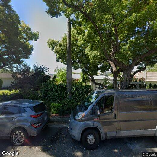 Primary Photo - 818 Houseman St