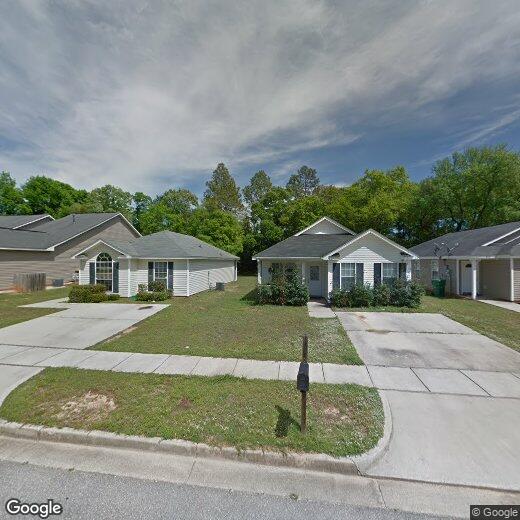 Primary Photo - 825 Willow Bridge Dr W