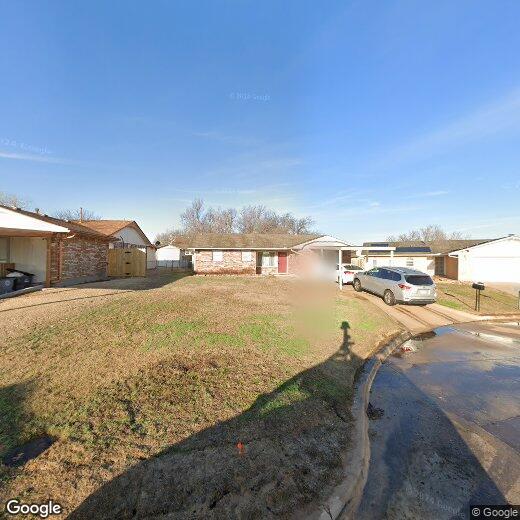 Primary Photo - 2414 NW Norman Cir