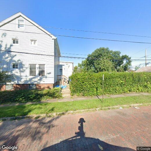 8517 Bancroft Ave Unit 2/UP, Cleveland, OH 44105 Room for Rent in