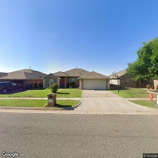 11608 SW 11th St, Yukon, OK 73099 House for Rent in Yukon, OK