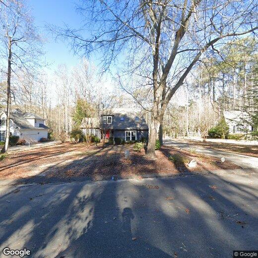 Foto principal - 145 Sandhurst Pl