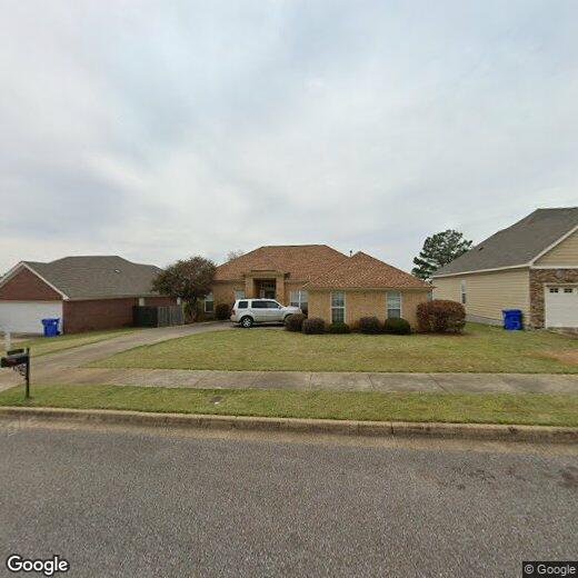 Foto principal - 615 Castle Brook Dr