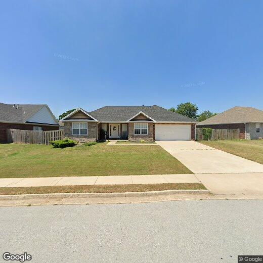 Primary Photo - 701 Reisling St