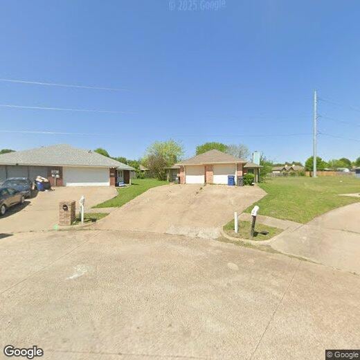 Primary Photo - 2747 Malibu Ct