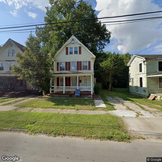 Primary Photo - 405 E Burgess St