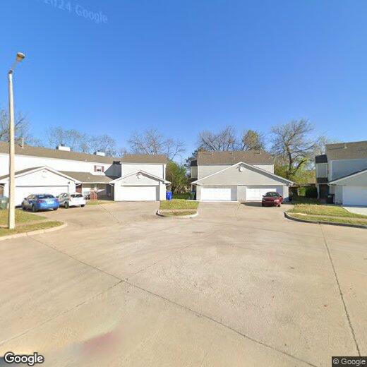 1714 Jennifer Cir, Norman, OK 73071 Townhome Rentals in Norman OK