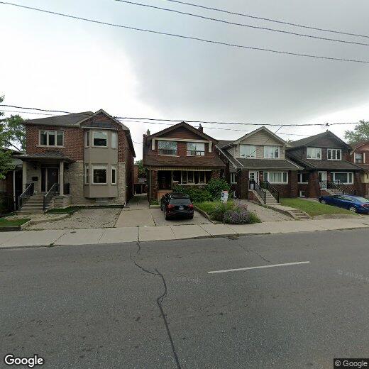 Photo principale - 751 Coxwell Ave