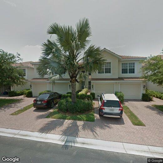 Primary Photo - 1345 Henley St