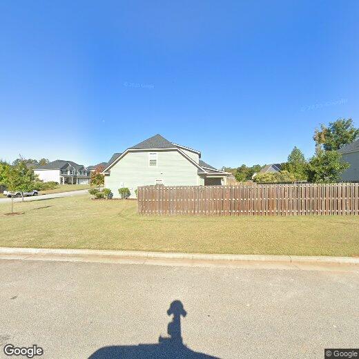 Primary Photo - 207 Edenbridge Wy