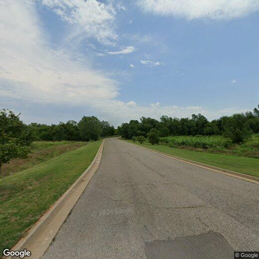 420 Sycamore Landing Blvd, McLoud, OK 74851 Room for Rent in McLoud