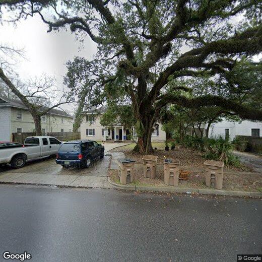 Primary Photo - 163 Everett St