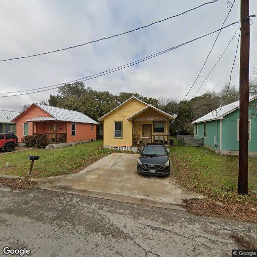 Primary Photo - 1017 Fir Ln