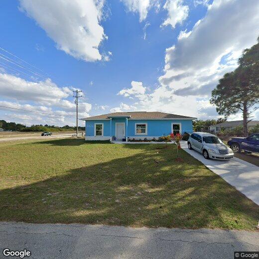 Primary Photo - 3000 Sunshine Blvd S