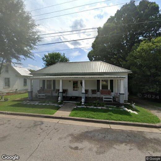 Primary Photo - 2017 Carter St