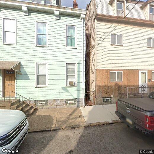 1122 Goettmann St, Pittsburgh, PA 15212 Room for Rent in Pittsburgh
