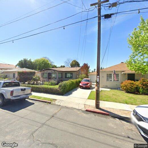 Primary Photo - 4852 Cypress St
