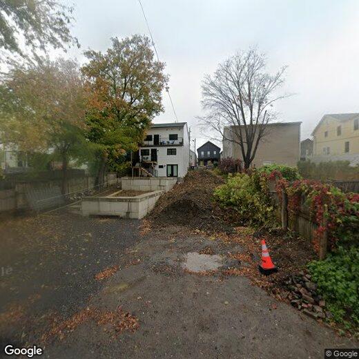 217 State St, Hudson, NY 12534 Room for Rent in Hudson, NY