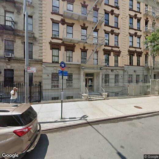 Primary Photo - Manhattan Avenue